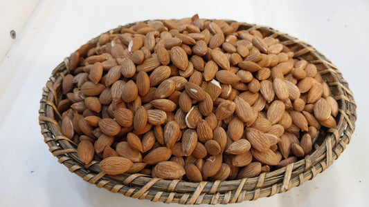 Kayısı Çekirdeği (kg)